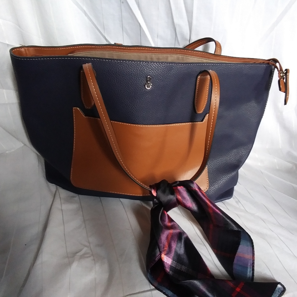 London fog purse